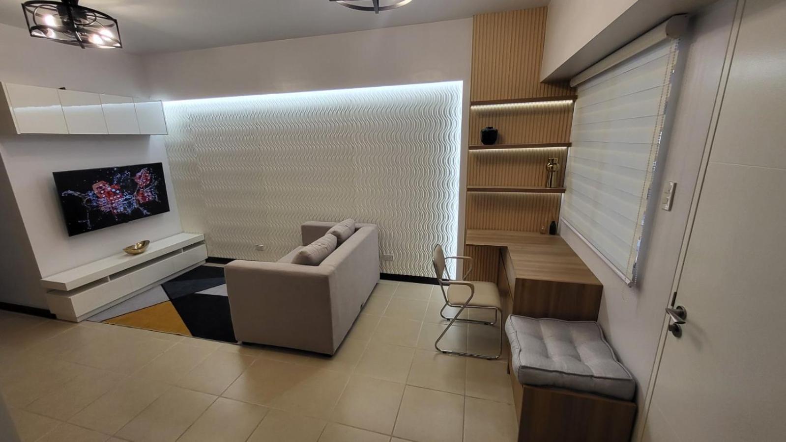 The Atherton- Spacious Modern Condo Unit In Paranaque Near The Airport, Makati, Bgc And Highways Paranaque City Exterior photo
